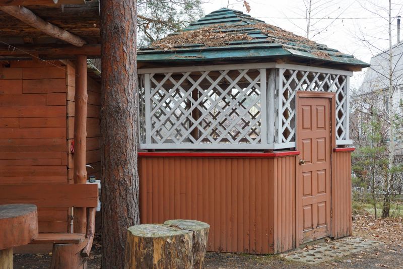 Summer Cottage Staging